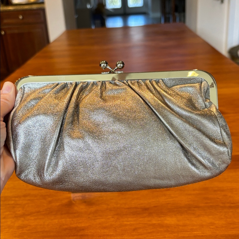 EXPRESS Leather Clutch Champagne Silver w/ Silver Kiss Lock Hardware Evening Bag